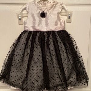 T Wendy Bellissimo dressy pretty baby girls dress 24M.   EUC